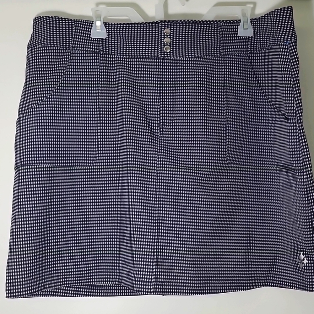 JoFit  black & white check scooter skirt zip front Sz 16